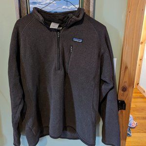 Brown Patagonia 3-quarter zip